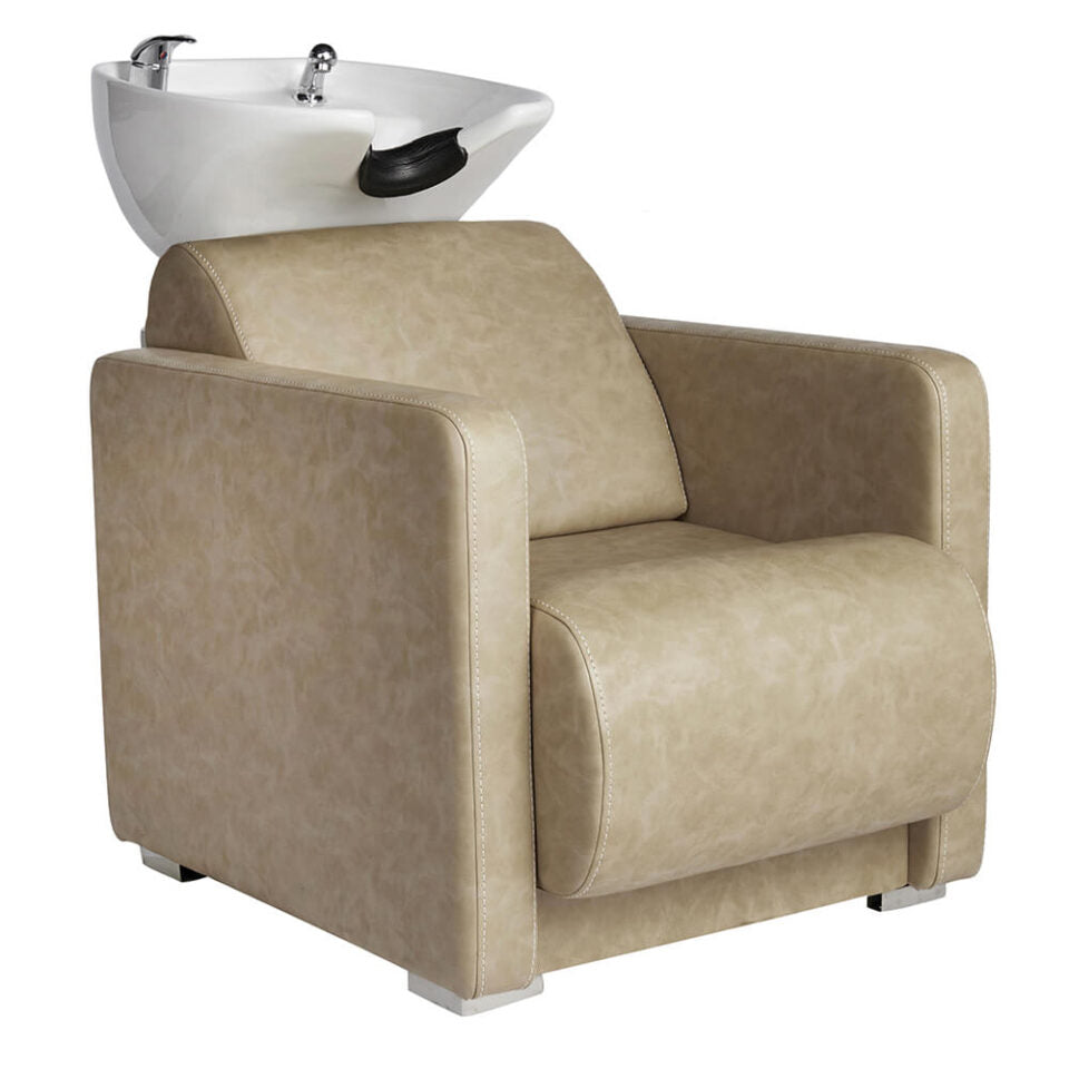 Club Sand Wash Lounge with White Basin